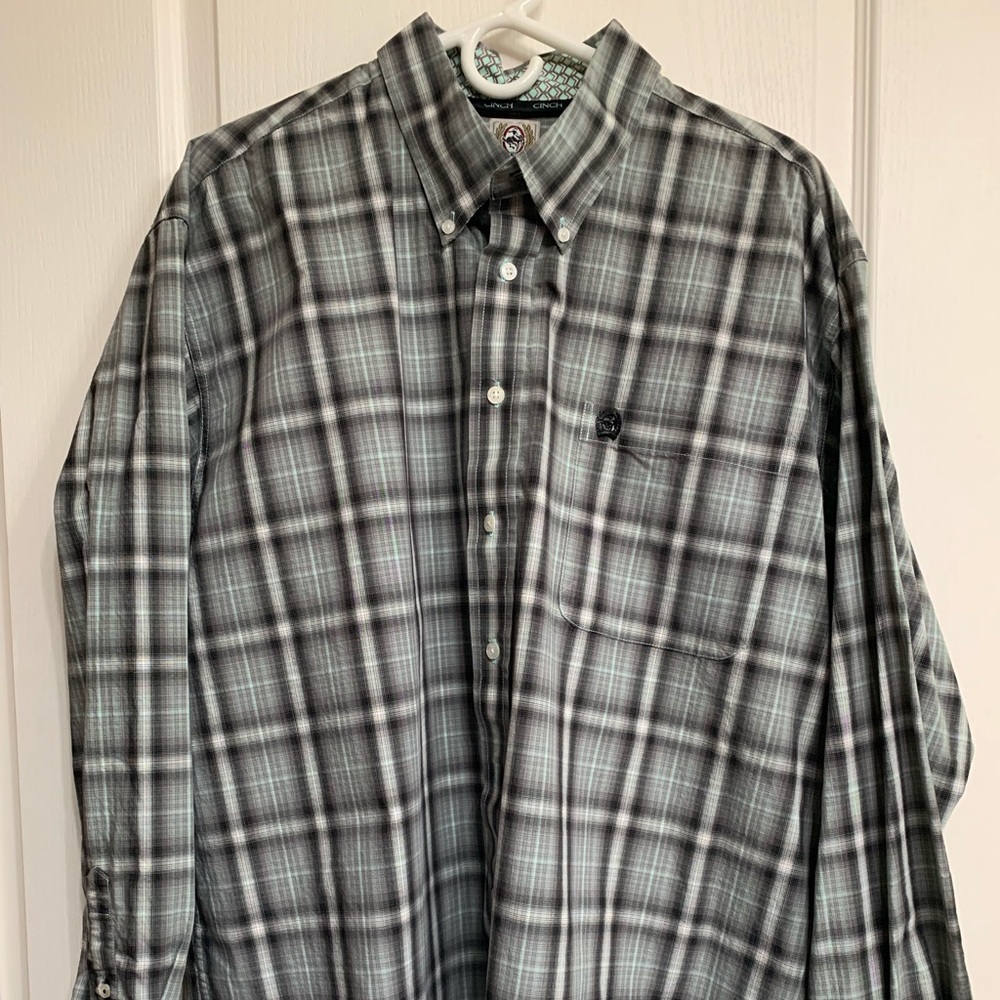 NWOT Cinch XL button long-sleeved plaid shirt